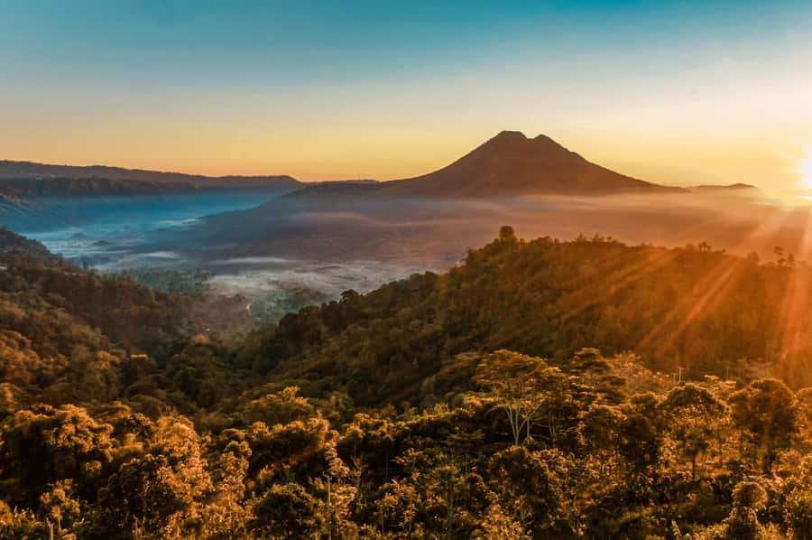 Bali: Mount Batur Sunrise Trek With Guide and Breakfast - Quick hits before you go