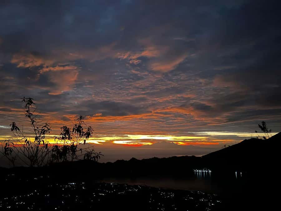 Bali: Mt Batur Sunrise Trek & Taman Sari Waterfall Adventure - From the Caldera to Lake Batur, What You’re Really Looking At