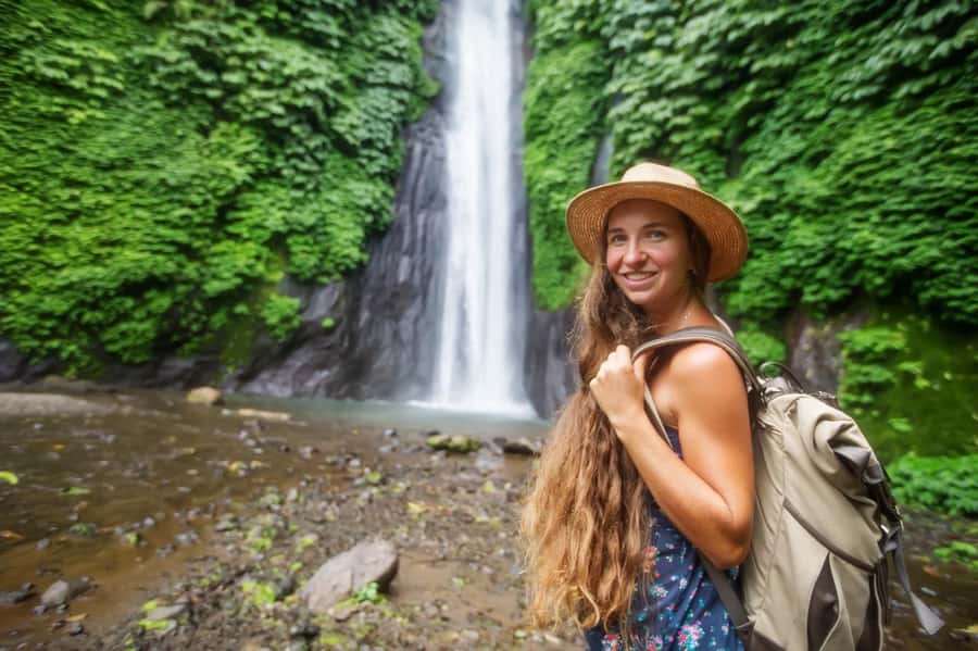 Bali: Munduk Waterfalls Trek, Twin Lakes and Temple Tour - Timing, ride logistics, and why the day length matters