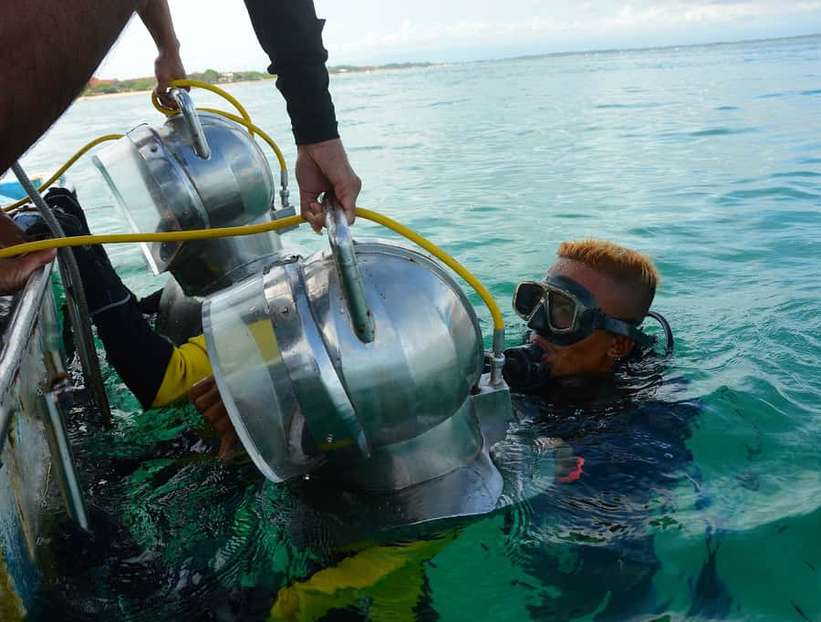 Bali: Nusa Dua Underwater Sea Walking Experience - Helmet-on instructions: how sea walker keeps it beginner-friendly