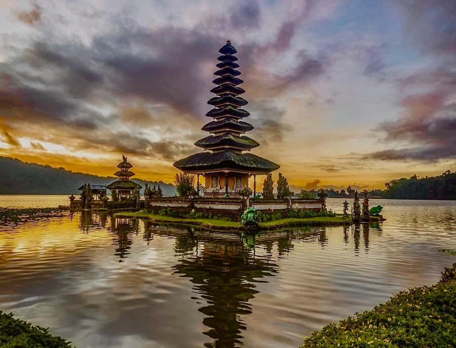 Bali & Nusa Penida: 2-Day Highlights Instagram Tour - Getting to Penida: Pickup Windows, Ferry Timing, and Road Reality