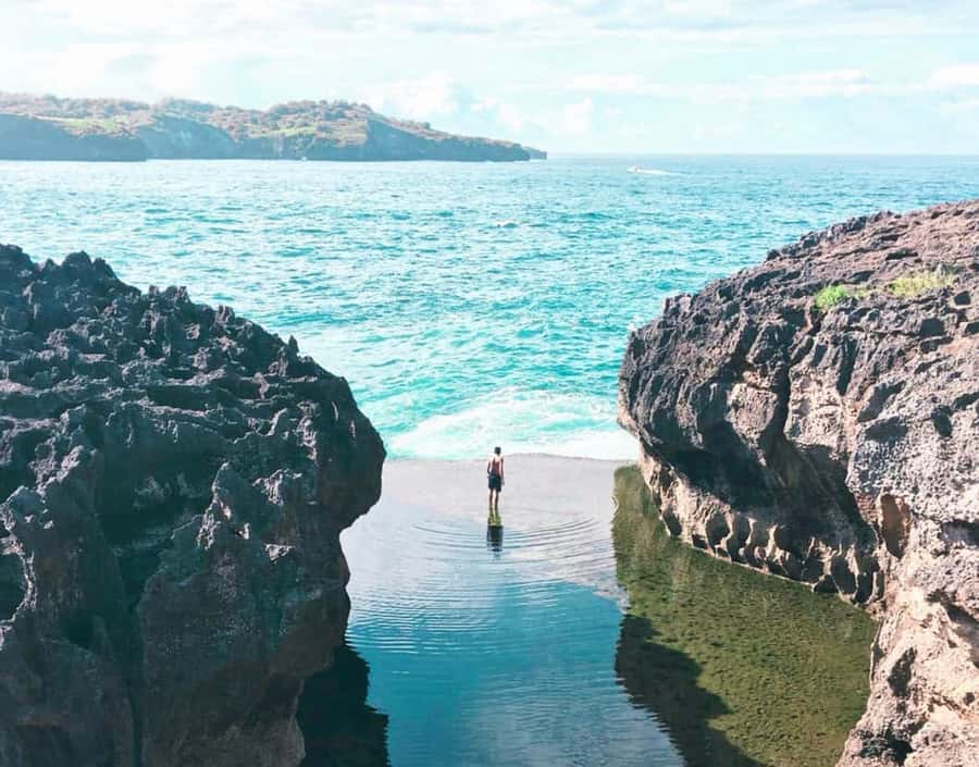 Bali: Nusa Penida All-Inclusive Full-Day Tour with Transfers - Diamond Beach: Stairs, Sea Views, and the Choice to Walk or Rest