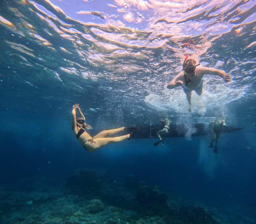 Bali: Nusa Penida Full-Day Trip with Snorkeling - Pasih Uug Beach: A Quick Photo Stop With Island Variety