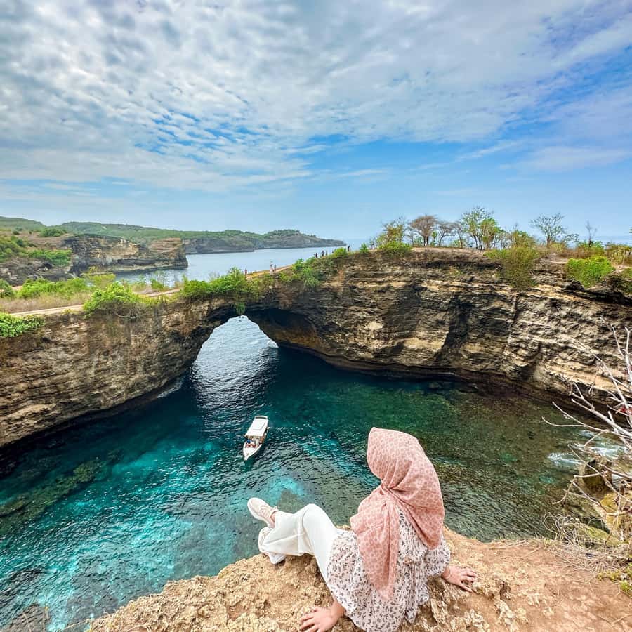 Bali/Nusa Penida: Highlight West FullDay Nature Tour & Lunch - Lunch at a local Penida restaurant: refuel without losing the rhythm