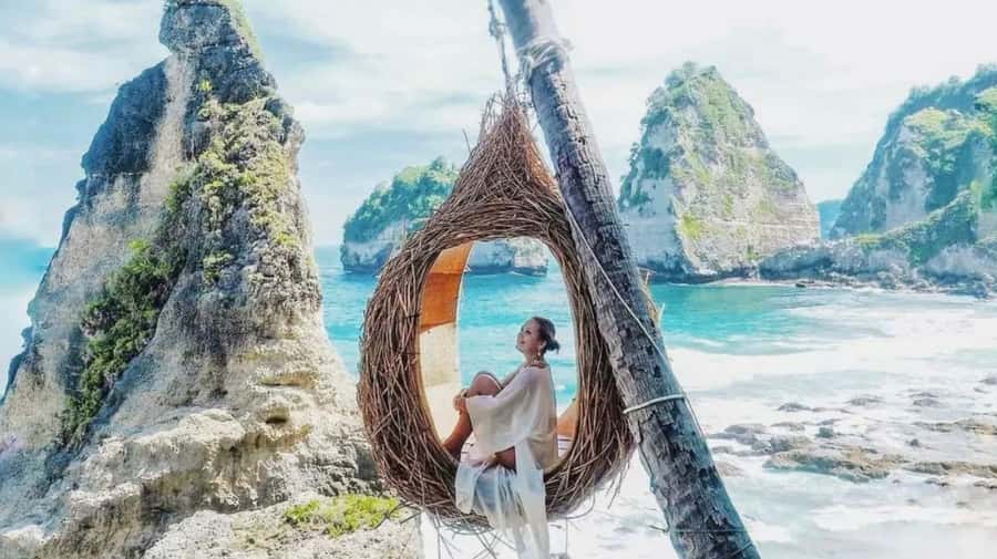 Bali/Nusa Penida: Island Beach Highlights Swim & Hike Tour - Kelingking Beach viewpoints, not a stress contest