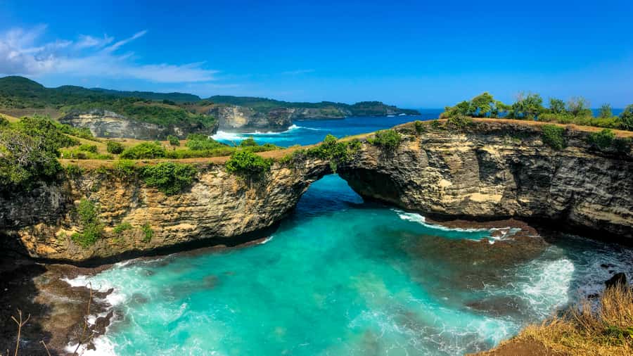Bali: Nusa Penida Private Customizable Full-Day Guided Tour - Getting around and comfort: rough roads are part of the deal