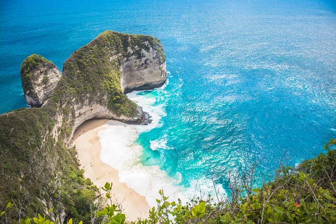 Bali Nusa Penida West Private All-Inclusive Tour - Sanur Harbor and the Fast Boat Check: Comfort vs. Capacity