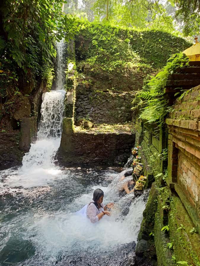 Bali: Open Chakra Healing and Mantra Soul Retreat Cleansing - Pickup, transport, and the small-group advantage