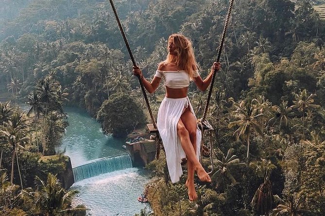 Bali Private Car Hire with Driver - Tickets, parking, and your best money-saving move