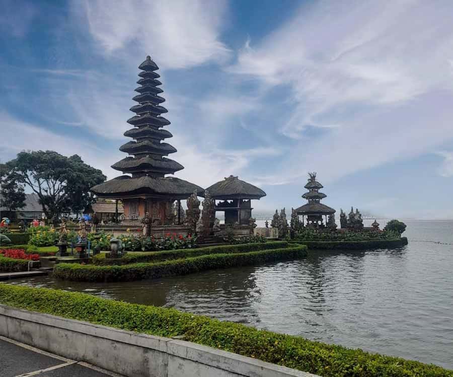 Bali Private Custom Tour – Full-Day Driver Guide (10H) - Key things that make this Bali private tour work
