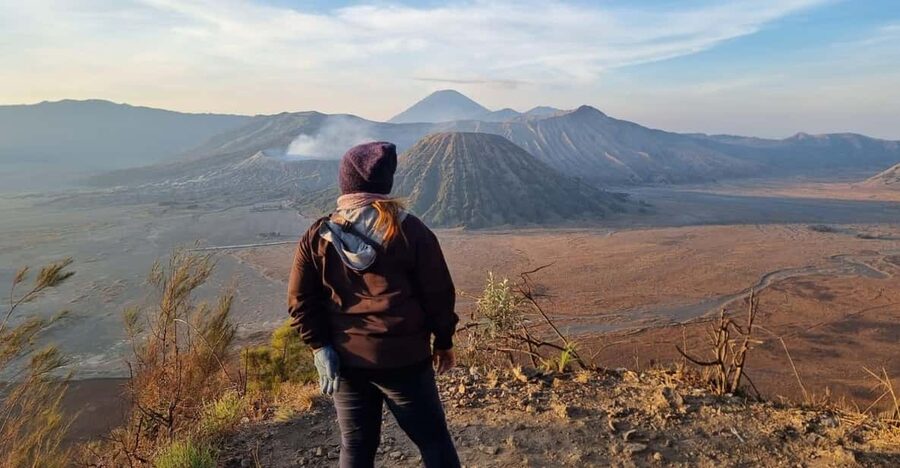 Bali: Private Mount Bromo and Mount Ijen 3-Day Tour - Mount Ijen at 2am: gas mask, headlamp, crater walk, then sunrise
