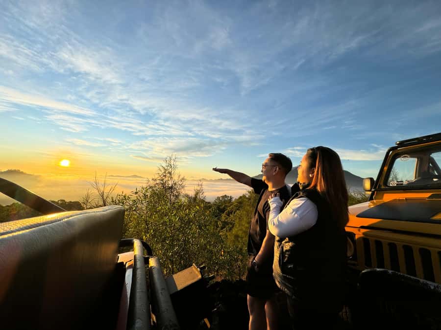 Bali : Private Sunrise Jeep Tour and Hot Spring All Include - Pickup, Private Car Timing, and How the Day Actually Runs