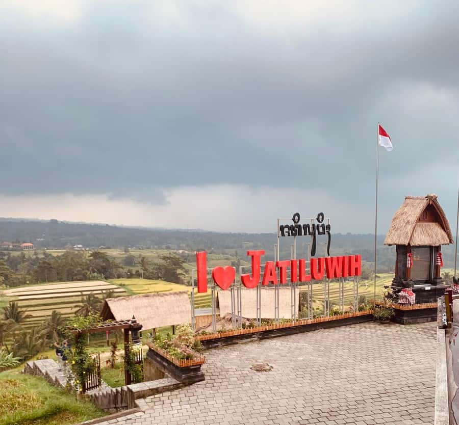 Bali: Private Tour of Jatiluwih, Ulun Danu, and Tanah Lot - What to bring (and what not to bring)