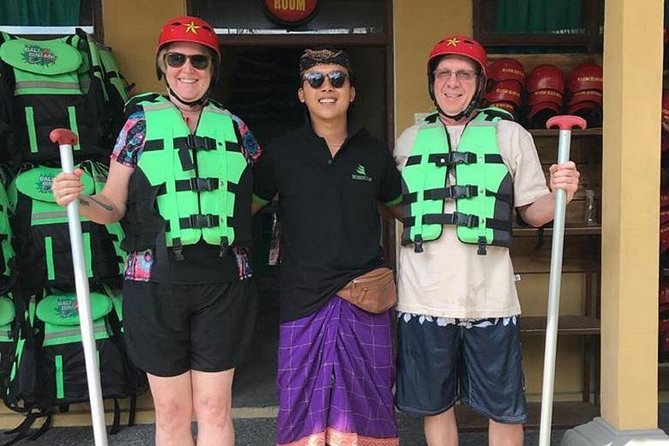 Bali Rafting Including Lunch and Transport - Lunch buffet and the post-raft reset