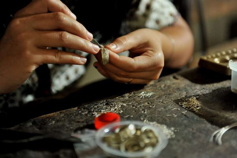 Bali: Rice Terraces, Mount Batur Geopark and more – Day Tour - Celuk art village: real craft work before the souvenirs