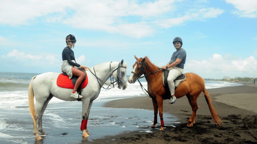 Bali: Sanur Horse Riding for Beginner Experience - Photo Moments and Practical Comfort Tips for Hot Weather