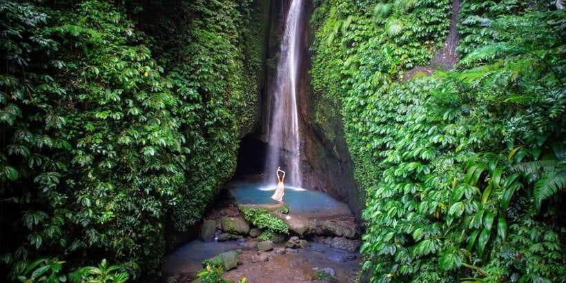 Bali Secret Waterfalls with Ulun Danu Beratan Temple Tour - Ulun Danu Beratan Temple: eleven tiers over Lake Beratan