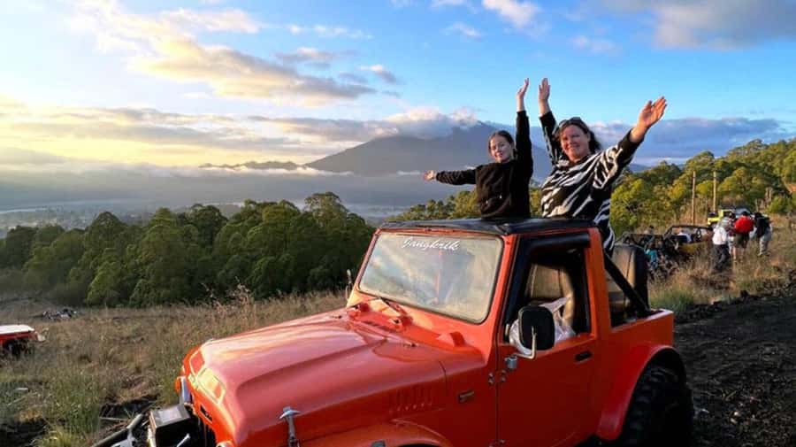 Bali: Shared Mount Batur Sunrise Jeep Tour with Hot Springs - Price and value: what $21 buys on Bali’s volcano circuit