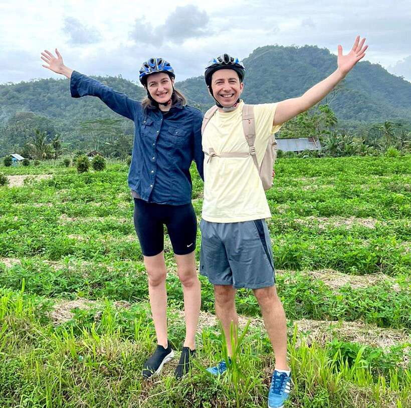Bali: Sidemen Valley Cycling Tour with Gembleng Waterfall - Sidemen village stop: culture breaks, photos, and a local coffee moment