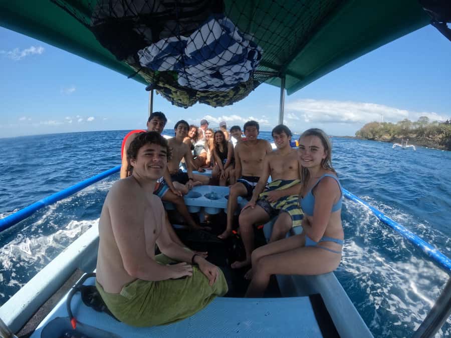 Bali: Snorkeling Blue Lagoon 2 Spot & Lunch optional Village - Gear, Life Jackets, and a Guide Who Keeps It Safe