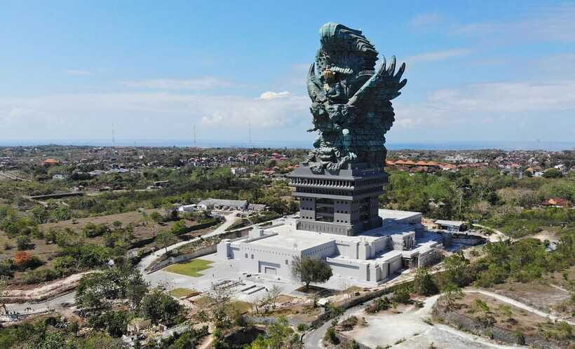 Bali: South Bali Private Tour with Driver - GWK: Garuda Vishnu Kencana and the Scale You Can Feel