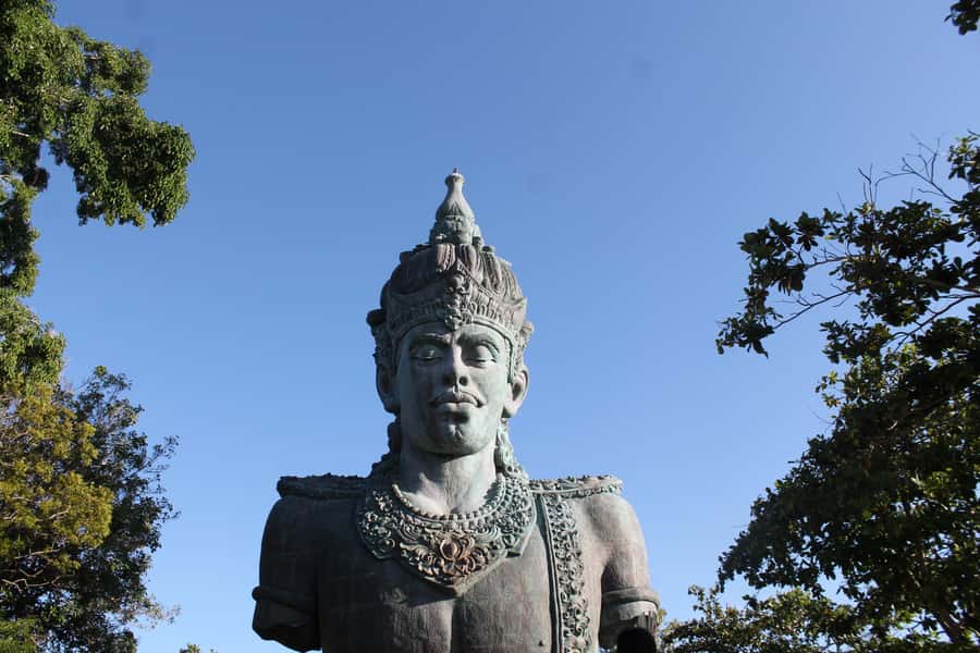Bali: South Coast Uluwatu, Tanah Lot, and Jimbaran Day Trip - Key highlights you should care about