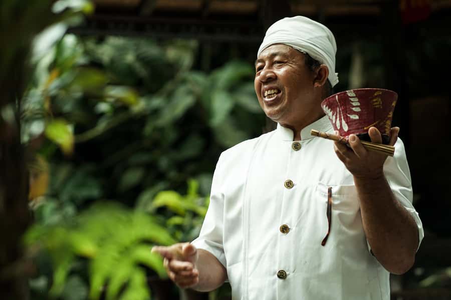 Bali Spiritual: Blessing Ceremony, Pristine Nature, Transfer - Belulang Hot Springs: natural sulfur water for a slower reset
