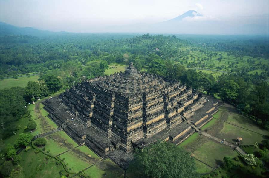 Bali to Yogya: Bromo, Ijen, Tumpak sewu, Prambanan,Borobudur - Day 2 Ijen crater sunrise and the blue fire you came for