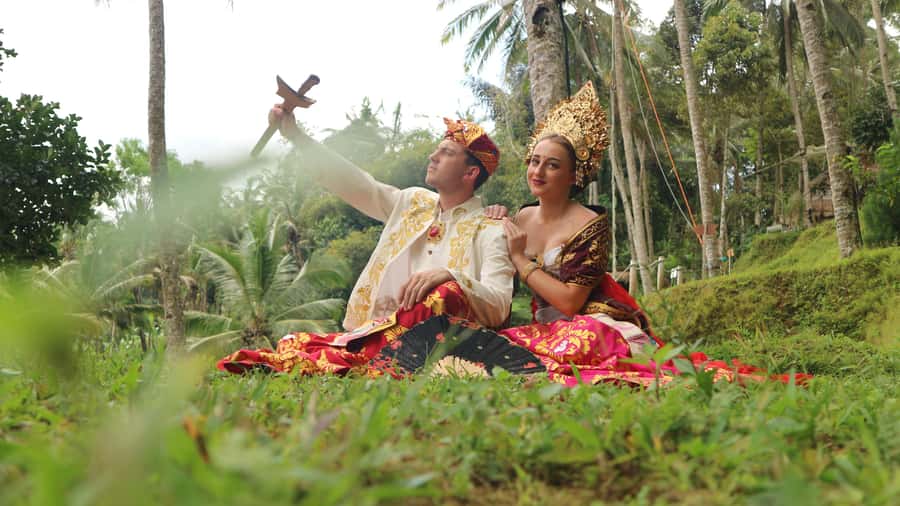 Bali:Traditional Wedding Photoshoot with the Rice Field View - How this Bali wedding shoot actually feels