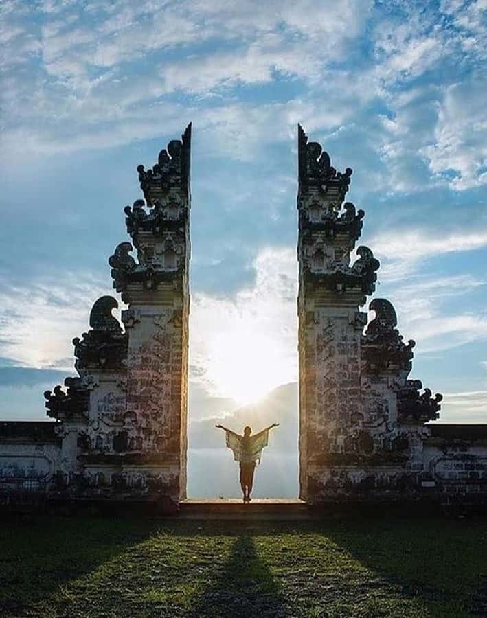 Bali: Trip to Tirta Gangga Palace and Tukad Cepung Waterfall - Abian Desa Rice Terrace: Subak Irrigation and Photo-Friendly Walks