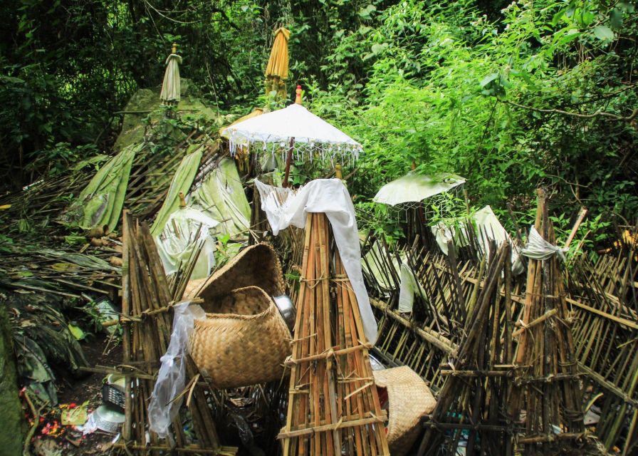 Bali: Trunyan Cemetery, Hot Springs, and Penglipuran Village - Price and logistics that actually affect value