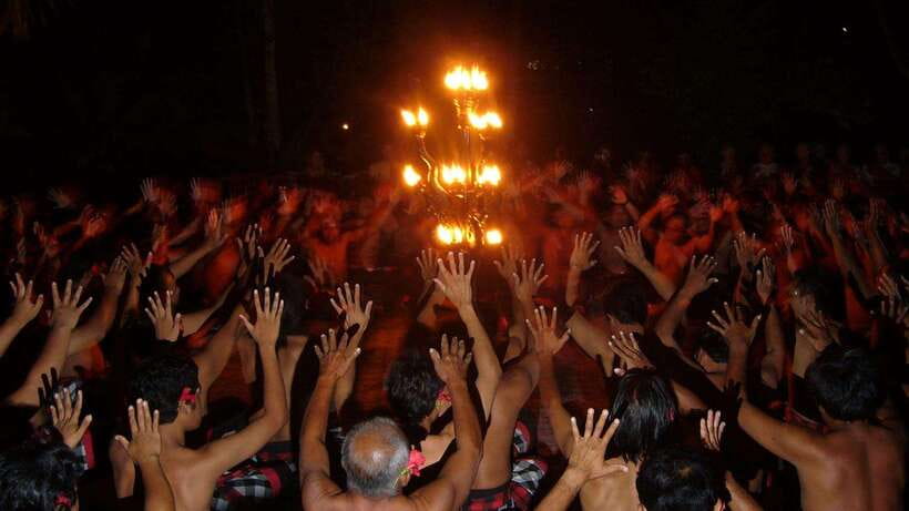 Bali: Ubud Kecak and Fire Dance Show Tickets - A Simple Plan for the 19:00 Start (Gate Opens Earlier)