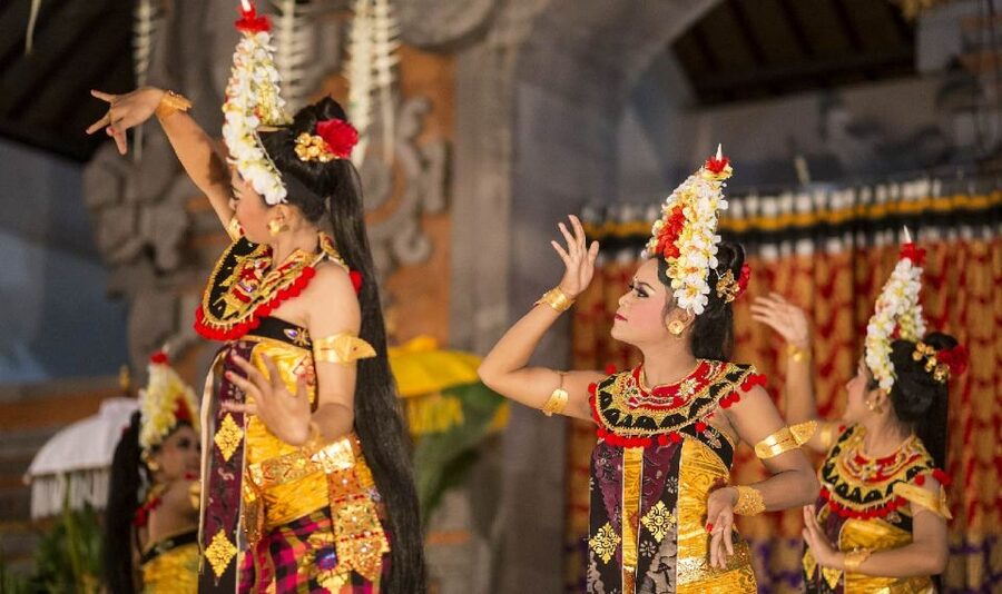 Bali: Ubud Palace Legong Dance Show Ticket - Price and value: what $6 buys you in Bali