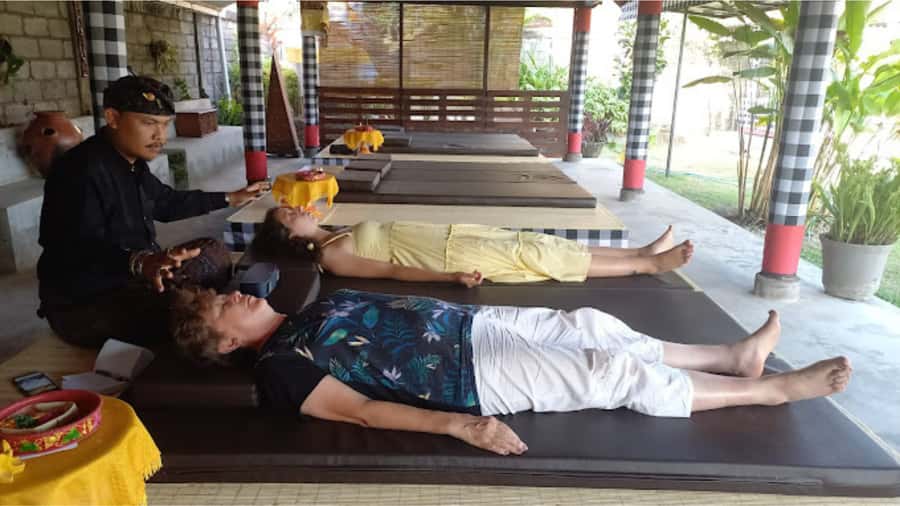 Bali: Ubud Palm of Hand Reading with Balinese Method - Practical tips so you get the most from your reading
