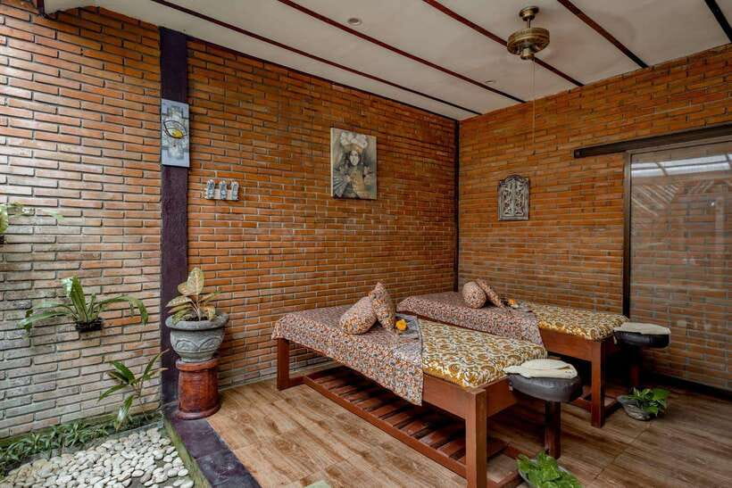 Bali: Ubud Spa Balinese Massage Scrub Flowerbath 2 hour - Who this Balinese massage and flowerbath package is best for