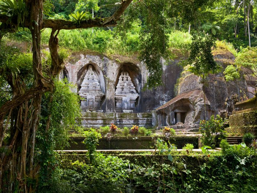 Bali: Ubud Traditional Balinese Purification - Tirta Empul and melukat, the purification part you’ll remember