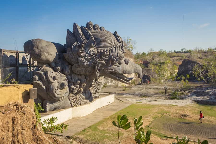 Bali Uluwatu: Garuda Wisnu Kencana Entrance Ticket - Garuda Wisnu Kencana: why this 121-meter statue hits so hard in Uluwatu