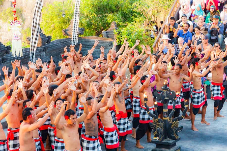 Bali: Uluwatu Kecak and Fire Dance Show Entry Ticket - Redeeming Your Voucher and Getting the Best Seats