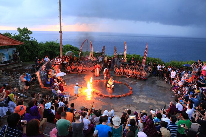 Bali: Uluwatu Kecak Dance Show, Bali Temple, and Lobster Dinner - How the 3pm start sets you up for sunset (and less stress)