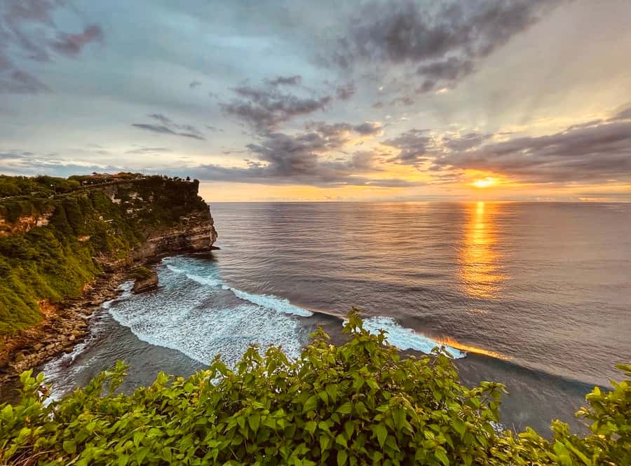 Bali: Uluwatu Temple Tour with Optional Kecak Dance Ticket - Meeting Up, Transfers, and How Long You’ll Be Out (2 to 6 Hours)