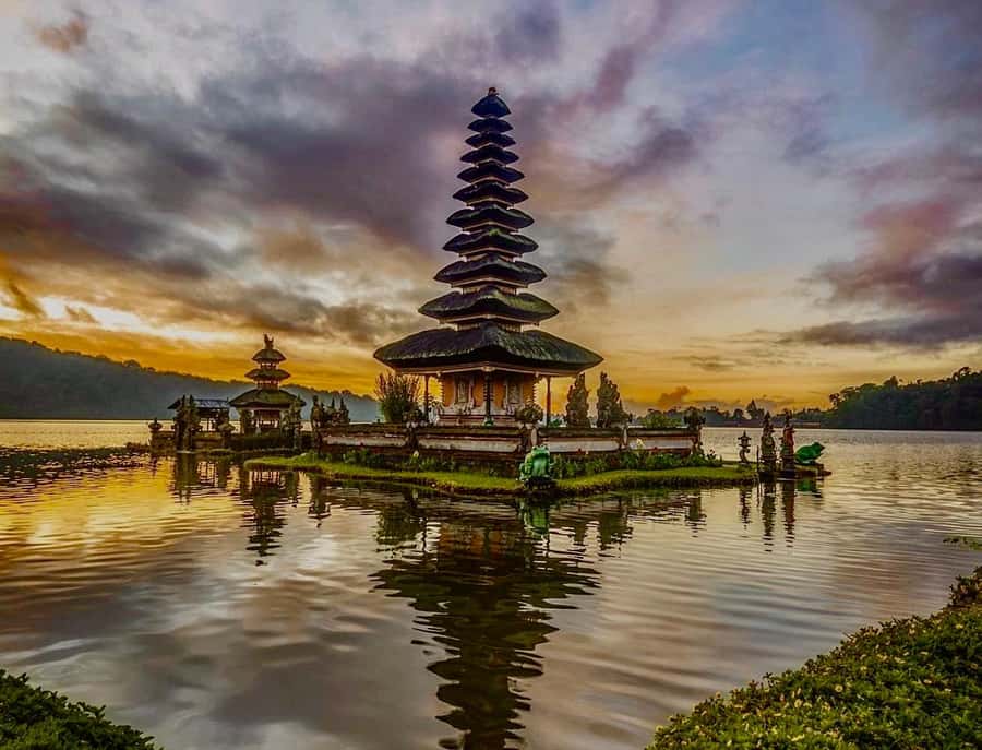 Bali UNESCO Sites: Private Guided Full-Day Tour - A 10-hour private UNESCO circuit in Bali’s cooler north