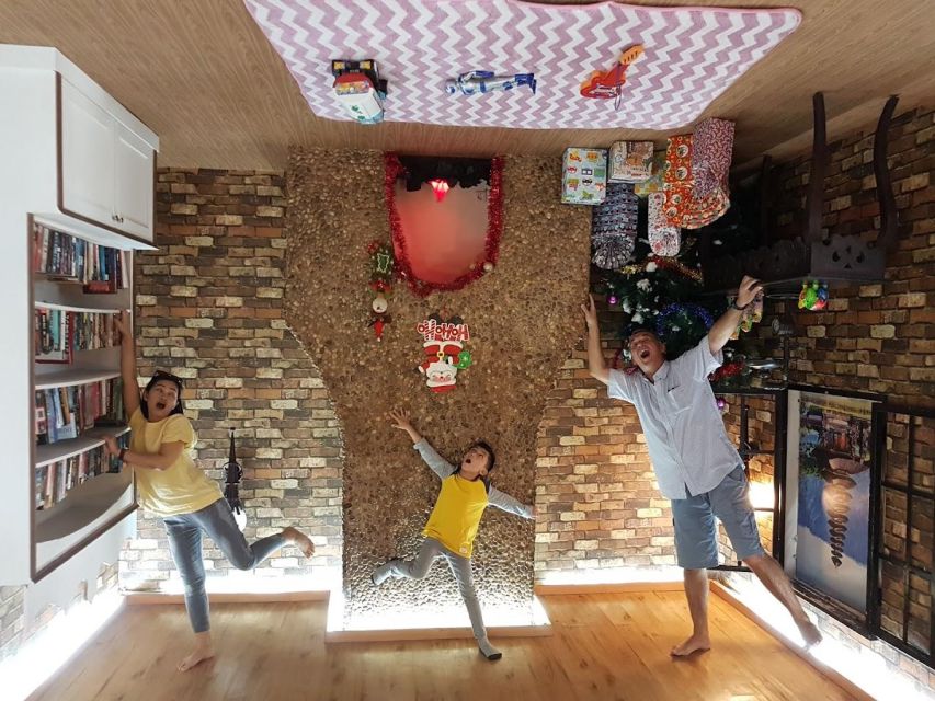 Bali: Upside Down World Admission Ticket - Upside Down Cafe: The Easy End to a Silly Visit
