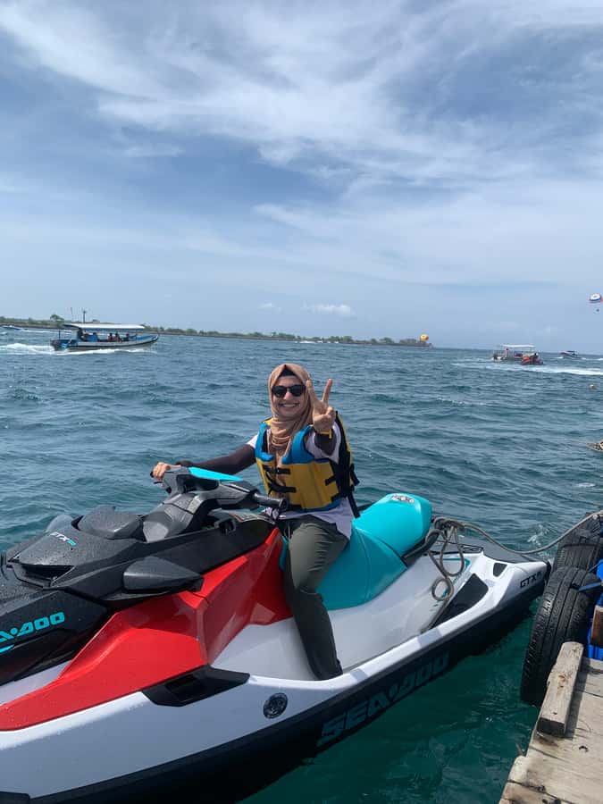 Bali: Watersport Jetski Seawalker Flyfboard Exclusive - Seawalker in Benoa: see fish and off-reef scenery from a helmet