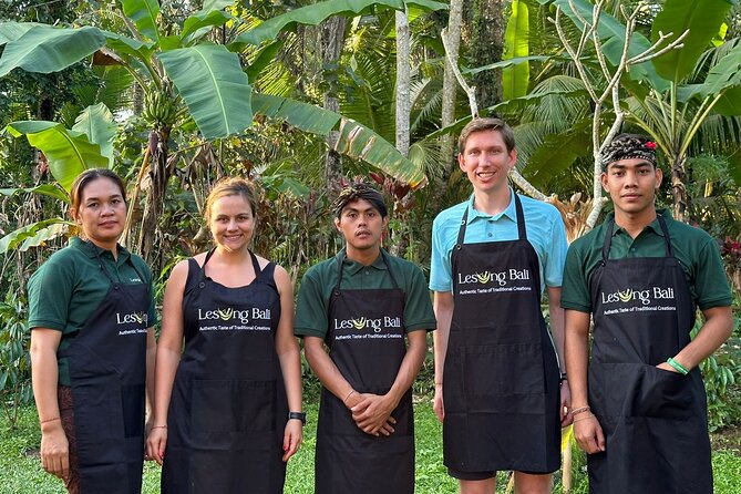 Balinese Authentic Cooking Class in Ubud - Group Size, Transport, and How the Day Actually Moves