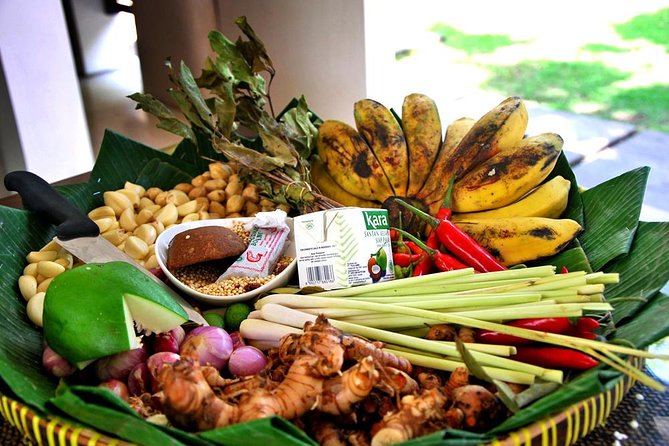 Balinese Cooking Class in Seminyak - Eating what you made: lunch or dinner, and portion reality