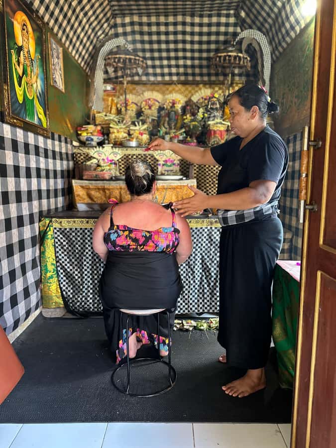 Balinese Spiritual Cleansing by Traditional Method - Lunch stop: local food, local rhythm
