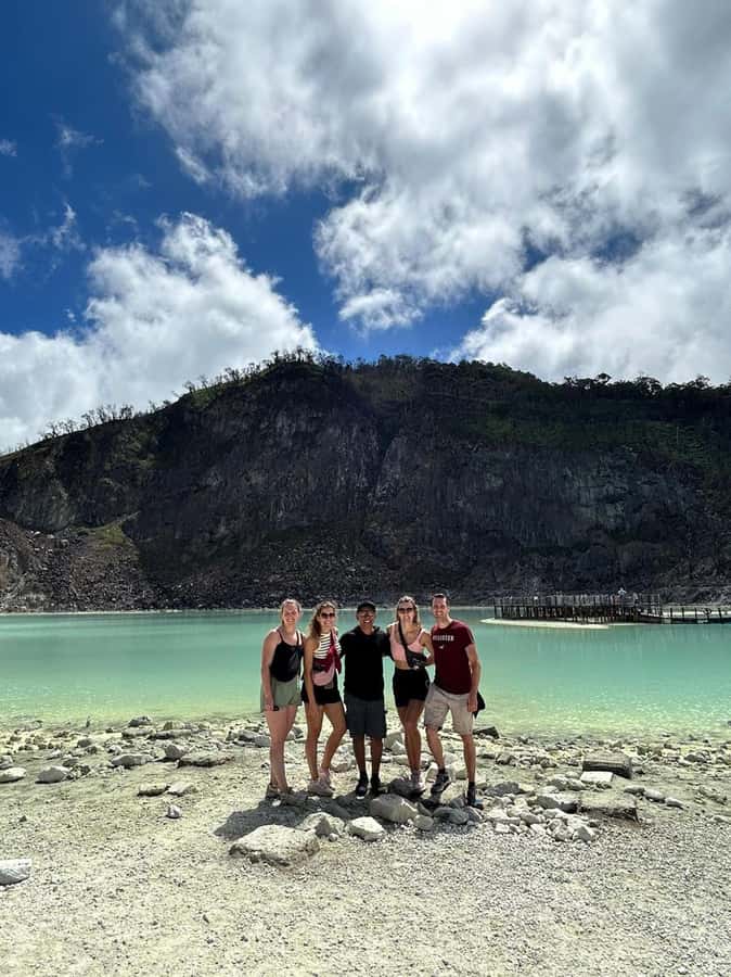 Bandung Kawah Putih Day Tours - English speaking driver impact, and why the human side matters