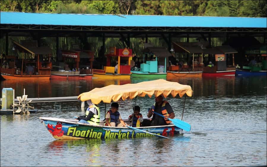 BANDUNG : MAKE CUSTOMIZED TOUR WITH CAR CHARTER AND DRIVER - Safety and comfort on Bandung’s mountain roads