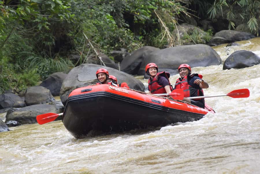 Bandung : Pangalengan River Rafting Adventure with Lunch - Gear, Safety, and Your Guide’s Job