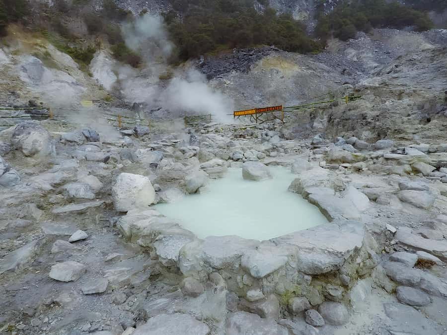 Bandung Tangkuban Perahu Volcano Tours - Curug Pelangi After Sunset: Rainbow Waterfall Timing That Matters (Option A)
